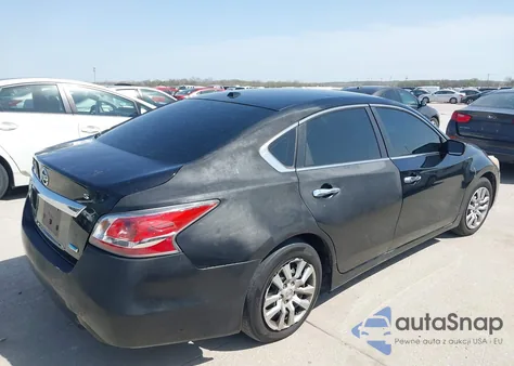 2014 Nissan Altima 2.5 S z USA, uszkodzony, nr VIN 1N4AL3AP0EC173649